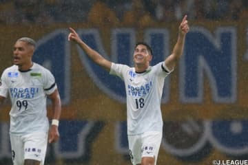 首位水戸が敗戦を引きずらず勝利…上位対決を制した徳島が3位へ、鳥栖はPO圏に浮上／J2第25節