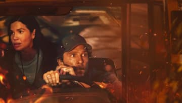 非常事態の中、22人の子供の命が“スクールバスの運転手”に託された『ロスト・バス』手に汗握る本予告