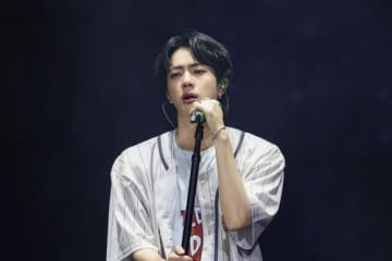BTS ジン、1ヶ月半にわたる初ファンコンツアーが閉幕！オランダ公演も大盛況「新しい始まりが待っている」