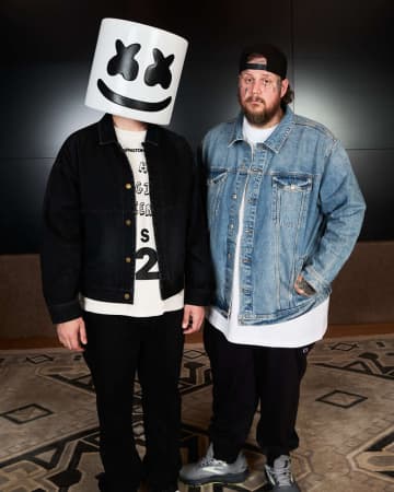 マシュメロ、ジェリー・ロールを迎えた新曲「Holy Water」のリリック・ビデオを公開