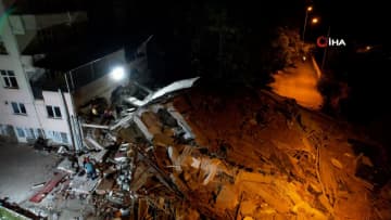 トルコでマグニチュード6.1の地震発生し建物倒壊…1人死亡29人ケガ