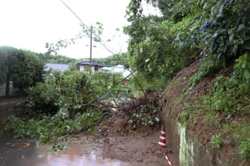 九州、大雨で2人心肺停止　複数人行方不明の情報も