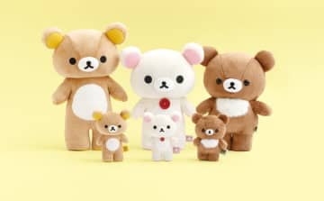 リラックマが立った!? 立てて飾れるぬいぐるみ新登場！ ぬいぐるみ素材のバッグや財布も♪