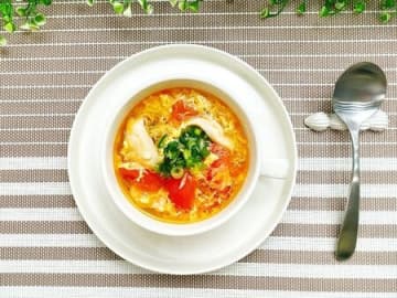 【トマトと鶏ささみのたまごスープ】便利な野菜だし使用！