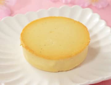 《チーズケーキ好き集まれ》とろける食感がトレンド！ファミマ・ローソン・セブンのチーズケーキまとめ