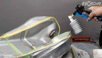 [バイクメンテDIY] スプレー塗装で赤サビを食い止める! 簡単手軽にできて効果抜群のサビ対策〈ラストロックシステム〉