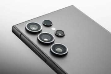 Galaxy S26 Ultra、F1.4のレンズを搭載？ 手ぶれ・ノイズが大幅に減る可能性