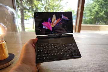 【Hothotレビュー】PCマニアの魂をくすぐるUMPCが6年ぶりの進化！「GPD MicroPC 2」性能も操作性も“本物”だった