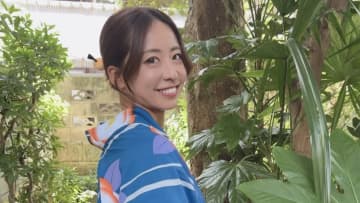 “テニス美女”で話題の園田彩乃が浴衣姿を公開　「めちゃくちゃかわいい」「サイコー」の声