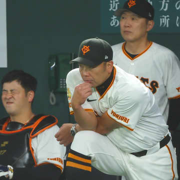貧打巨人は「セ2位からの下剋上」に舵切ったか…阿部監督が主砲・岡本和真に送った“意味深メッセージ”