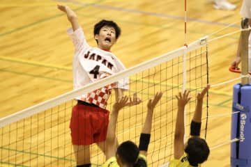 桜に市松模様そして大谷翔平!? 岐阜のクラブ「ドリームハーツ」が着用した“JAPAN”ユニフォームの正体