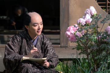 「俺の絵を描きてえ」母の呪縛を越え…歌麿（染谷将太）に光をくれた再会と蔦重のすれ違い【NHK大河『べらぼう』第30回】