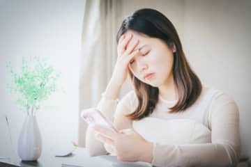 「水だけで暮らしてる」と泣きつかれ送金したのに…　年下男性との友情が壊れた30代女性の回想【前編】
