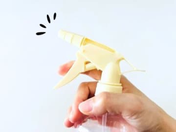【ダイソー】見た目は普通のボトル…中身を見てびっくり！楽しすぎる水遊びグッズでした♪