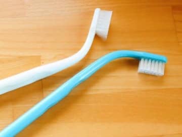 古い歯ブラシが"掃除の神アイテム"に！ヒミツは先端部分にアリ♪