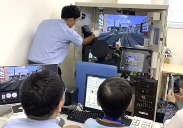 ＪＲ北海道　新観光列車「赤い星」２７年２月運転開始へ　「青い星」は２７年６月に　など【今週の交通新聞より】
