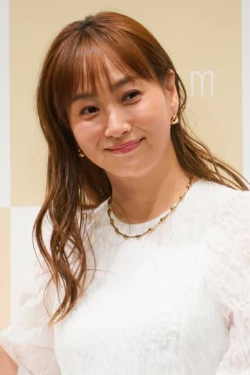 「口元がそっくり」藤本美貴、夫・庄司智春と長男の親子3ショット披露「息子さん大きくてビックリ」「素敵なご家族」