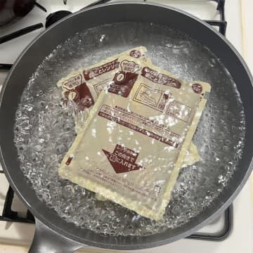 【レトルトカレーは50回〇〇するべし】たったコレだけでOK！いつもよりおいしくなるカンタン裏ワザ