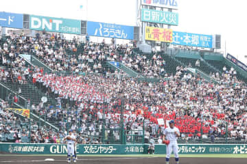 朝8時の甲子園で「いきなり良き」　初戦屈指の好カード彩る“神曲”に「反応してまう」
