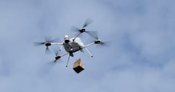 3分圏内へ届けるアイルランド発のドローンデリバリー「Manna Drone Delivery」