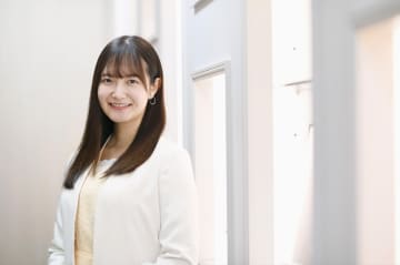 突然命が奪われた事実忘れず、平和を未来に　元乃木坂４６で心理カウンセラーの中元日芽香さんの被爆８０年