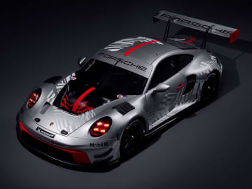 「ポルシェ911GT3R」2026年シリーズモデルがデビュー！「GT3シリーズ」で優勝を重ねるマシンがさらにバージョンアップ