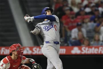 ドジャース・大谷翔平 4試合連続の43号アーチもチームは延長10回サヨナラ負け