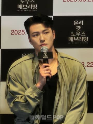 韓国カン・ドンウォン卓上カレンダー もっと知りたい韓国TVドラマ vol.75 カン・ドンウォン - メルカリ