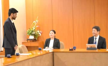 《連載:検証　茨城・大井川県政2期8年》(下)　外国人材受け入れに力　「南北格差」は拡大一途