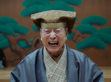 血筋か、才能か？94歳にして現役の〈国宝〉狂言師を追う『六つの顔』ほか“芸を極めし者たち”映画５選