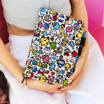『たまごっち』×「ほぼ日手帳」が初コラボ！ “新種”をデザインしたカバーなど全17種登場へ