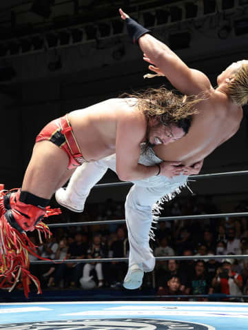 【新日本・Ｇ１】海野翔太は準決勝進出ならず無言　勝者の辻陽太からは〝親子レフェリング〟の問題提起も