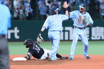 【ソフトバンク】最後はオーバーランで走塁死　連勝ストップも小久保監督「よく粘りました」