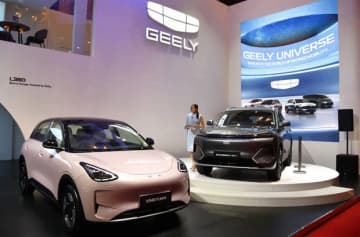 【インドネシア】吉利汽車、初出展のＧＩＩＡＳで866台受注［車両］