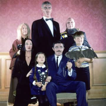 『ウェンズデー』クリエイター、『アダムス・ファミリー』新作アニメ映画を制作中！？