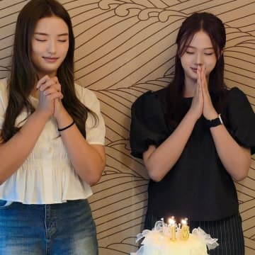 元サッカー選手イ・ドングクの娘たち、少し違った魅力のかわいい双子….アイドル並みの美貌公開