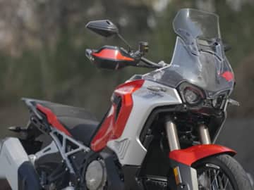 一人旅が似合う孤高の冒険家　エンデューロベローチェ【詳細チェック】