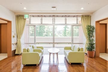 老年医学の専門医・山田悠史先生が教える「家族の負担を軽くする介護施設選び」が目からウロコ！