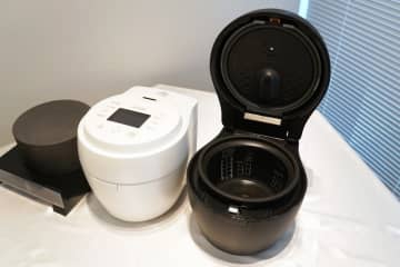 低糖質な「ダイズライス」白米と比べて実際どう？専用モード搭載の三菱電機「本炭釜」新モデルでチェック！