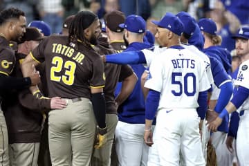 猛追パドレスが５連勝で単独首位浮上、怒とうの快進撃を米メディア称賛！ 直接対決控える“ライバル関係”に関心「ドジャース軽視は危険だ」