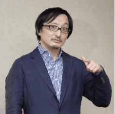 「怪談は食いぶち」！？ 稲川淳二を“父”と仰ぐ怪談研究家が成し遂げたい「功績」とは