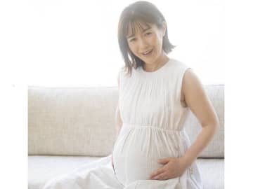 9年ぶりに妊娠！46歳のフリーアナ･杉崎美香｡第1子の子育ては｢乳腺炎と､眠れないことが大変だった｣