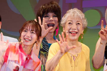79歳・中尾ミエ、16歳でリリース『可愛いベイビー』生熱唱　ミッツは驚愕「カラオケで歌ったのは初めて」