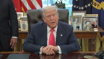 トランプ氏、半導体関税は「来週から再来週に決定」