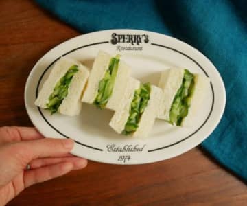 暑い朝でもパクッと食べやすい！食パンで作る「さっぱり系サンド」3選