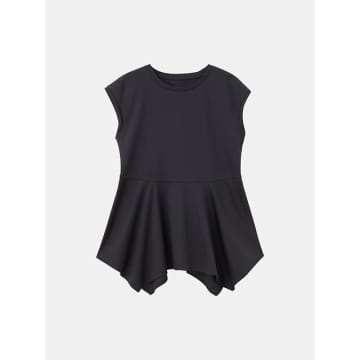 PLSTのコレ買って大正解！ひんやり涼しいトップスが着回しバツグンで夏コーデに大助かり♡