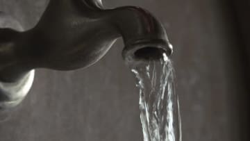 水道水に潜む〈永遠の化学物質〉とは？PFAS汚染調査の“壁”と国策事業の“矛盾”を知るためのドキュメンタリー