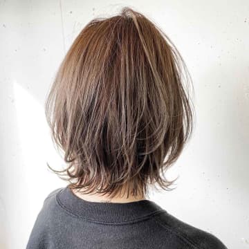 【40・50代】涼しげ & 若見え！「ウルフボブ」で夏のイメチェン♡