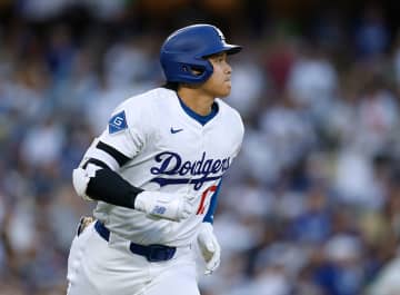 ドジャース、首位攻防初戦制して同率首位　大谷翔平は連続試合安打ストップも貴重な1打点　好投の左腕カーショーが今季7勝目