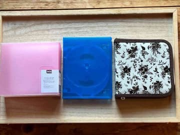 【セリア】CDや写真の整理整頓に◎おすすめの「CDケース」3選！